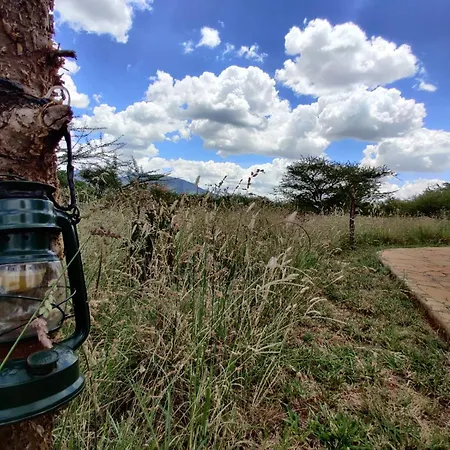 Oldonyo Orok Lodge Kajiado Extérieur photo