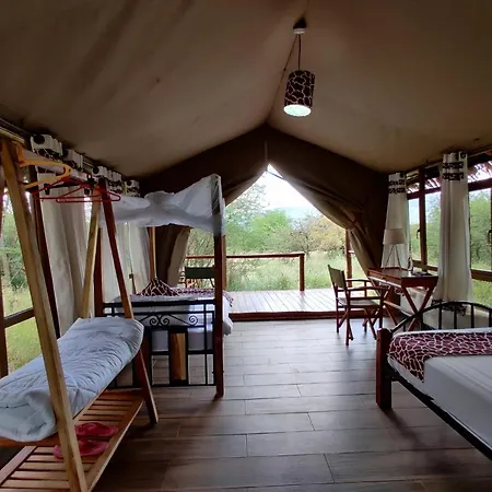 Oldonyo Orok Lodge Kajiado Extérieur photo