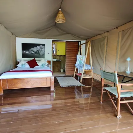 Oldonyo Orok Lodge Kajiado Extérieur photo