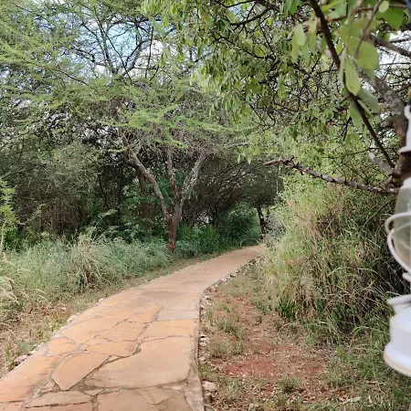 Oldonyo Orok Lodge Kajiado Extérieur photo