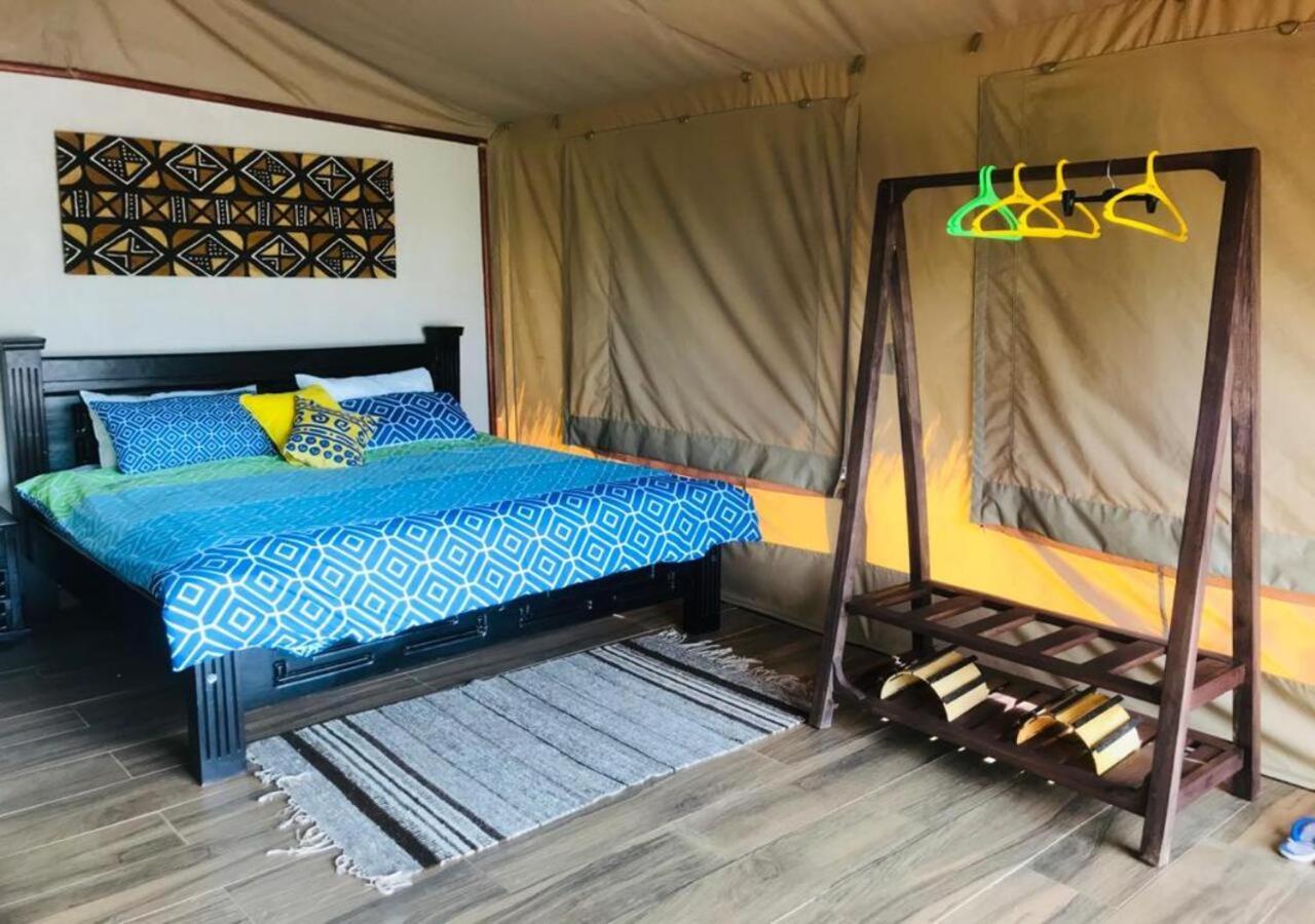 Oldonyo Orok Luxury tent