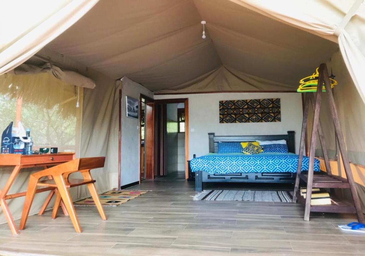 Oldonyo Orok Luxury tent Kajiado