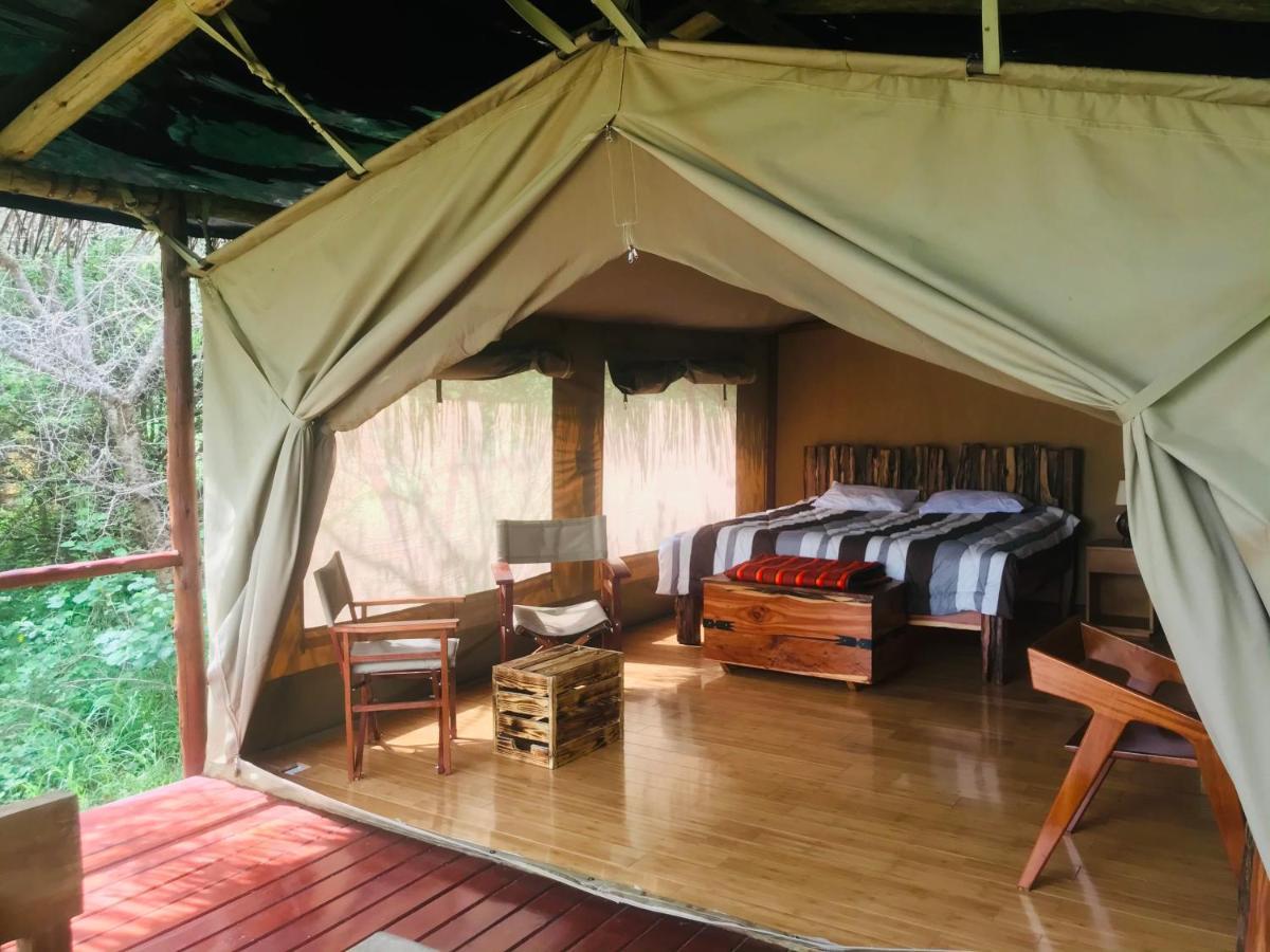 Oldonyo Orok Luxury tent