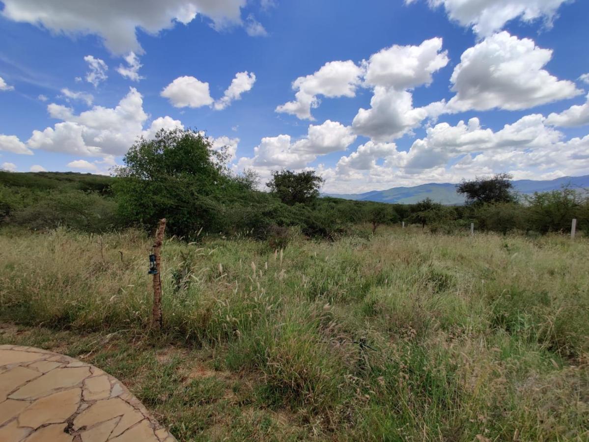 Oldonyo Orok Luxury tent Kajiado